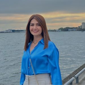 Meet your Posher, Pouran